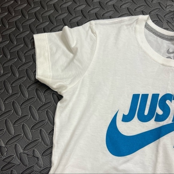 NIKE | "Just Do it” T-shirt - Picture 2 of 4
